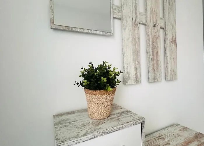 V アパート ヴァイカースハイム